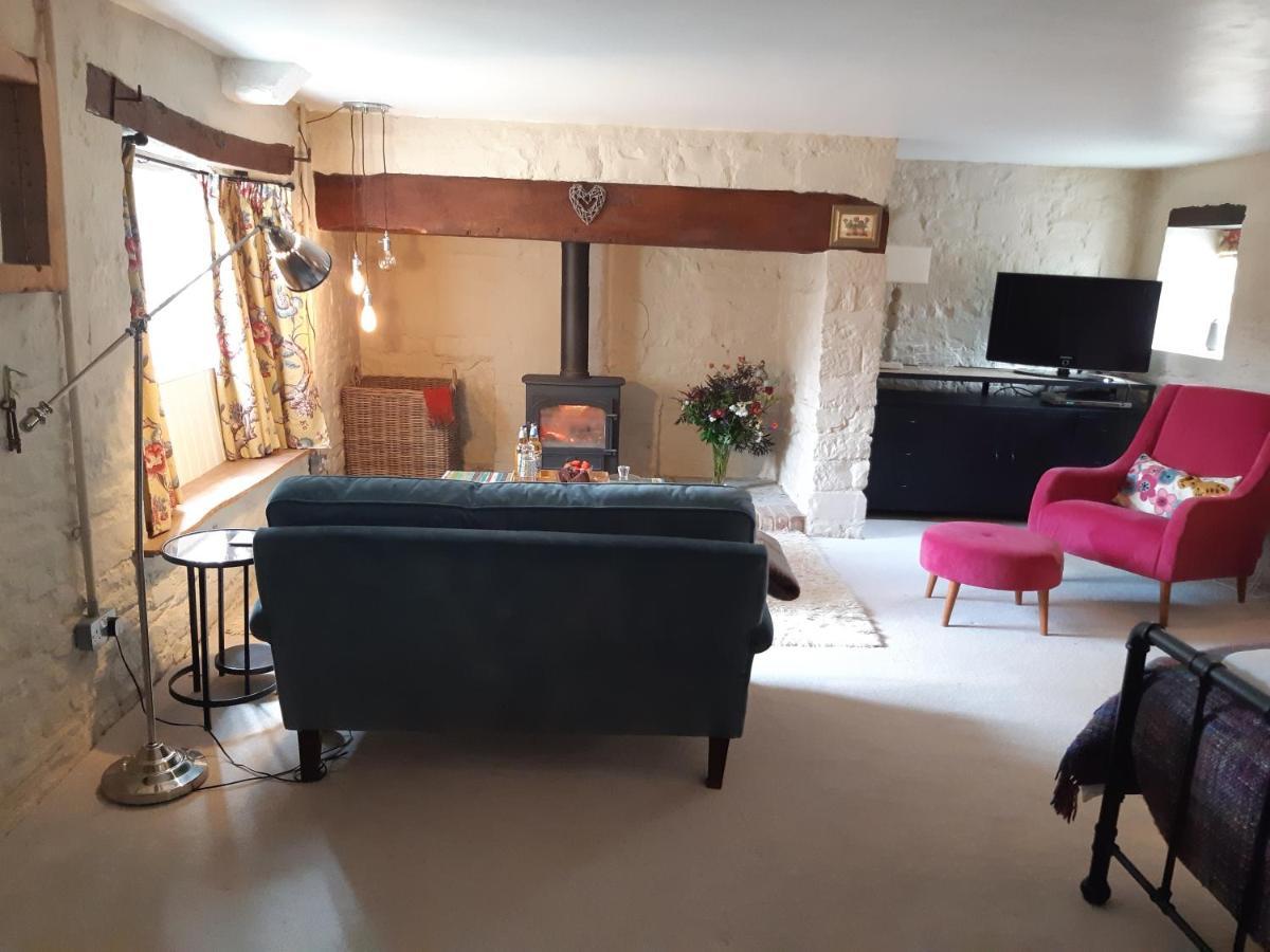 Huberts, Hotel Wedmore ภายนอก รูปภาพ