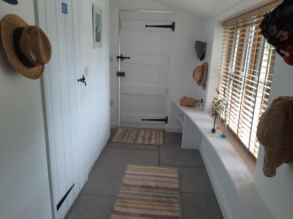 Huberts, Hotel Wedmore ภายนอก รูปภาพ